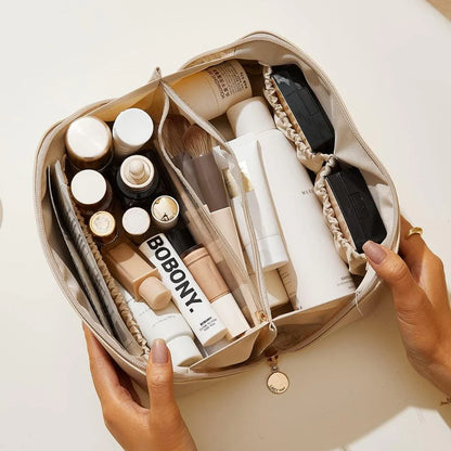 Notre H-Accessoire : La Trousse de Toilette